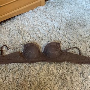 Small barely worn PINK padded lace bra